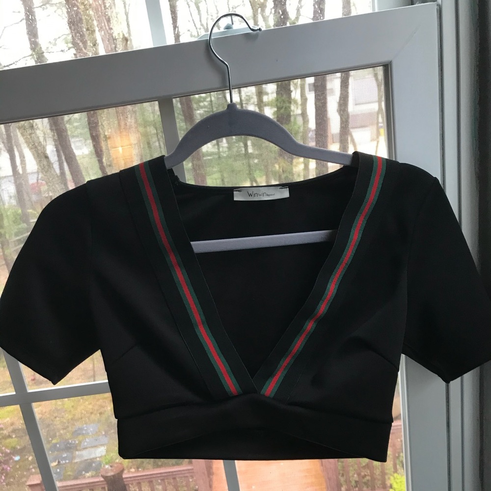 deep v crop top